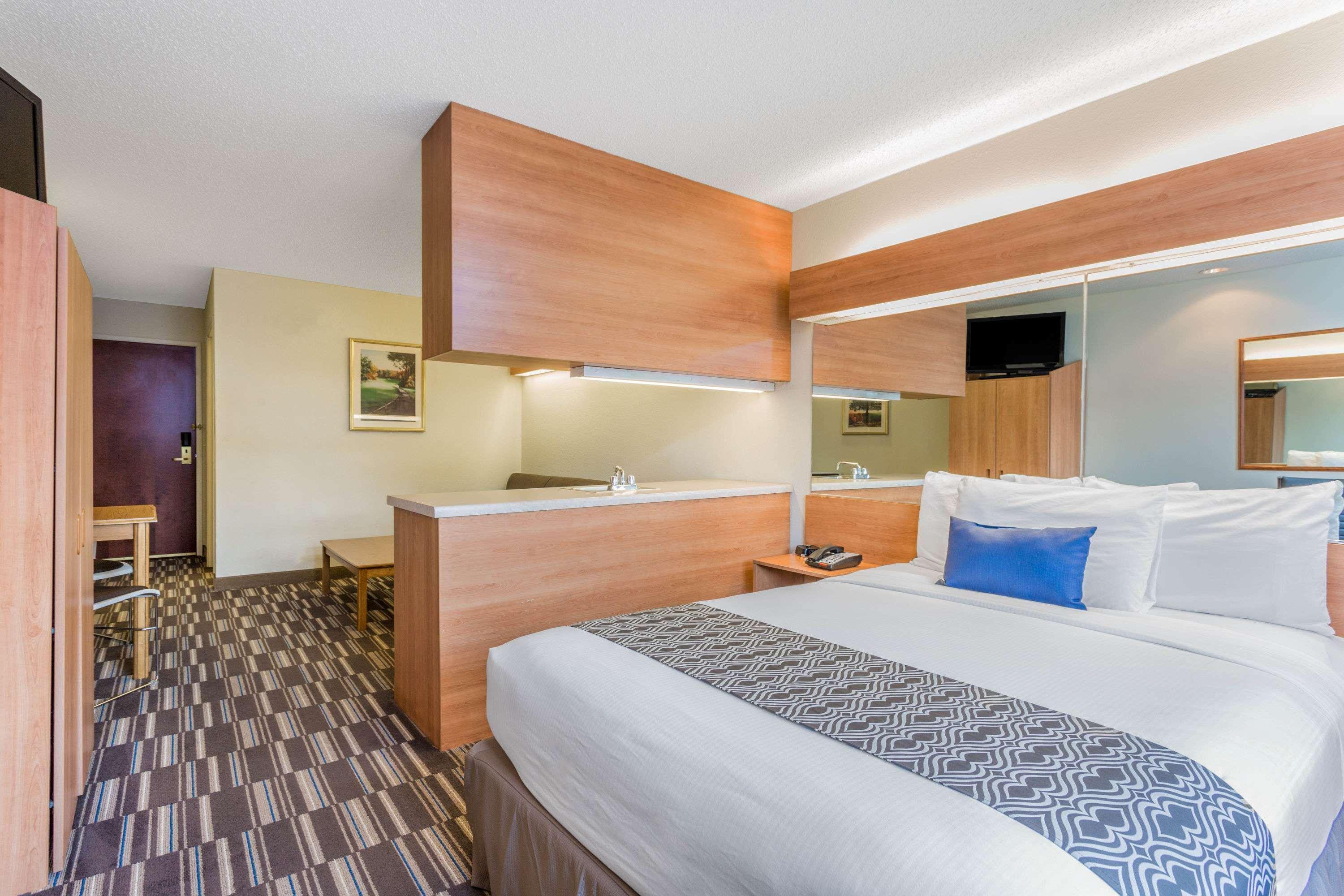 Microtel Inn & Suites By Wyndham Lillington/Campbell University Luaran gambar