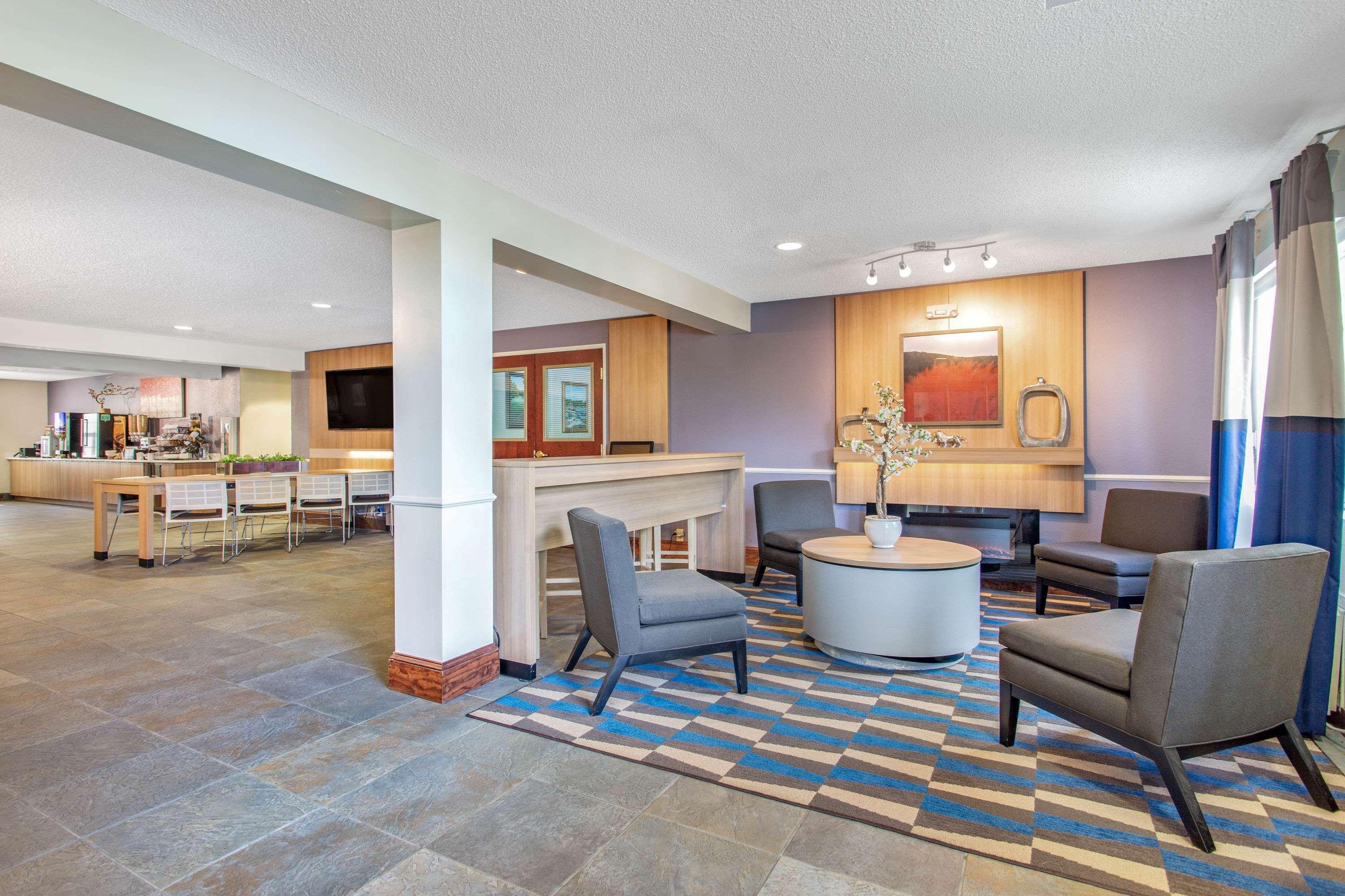 Microtel Inn & Suites By Wyndham Lillington/Campbell University Luaran gambar